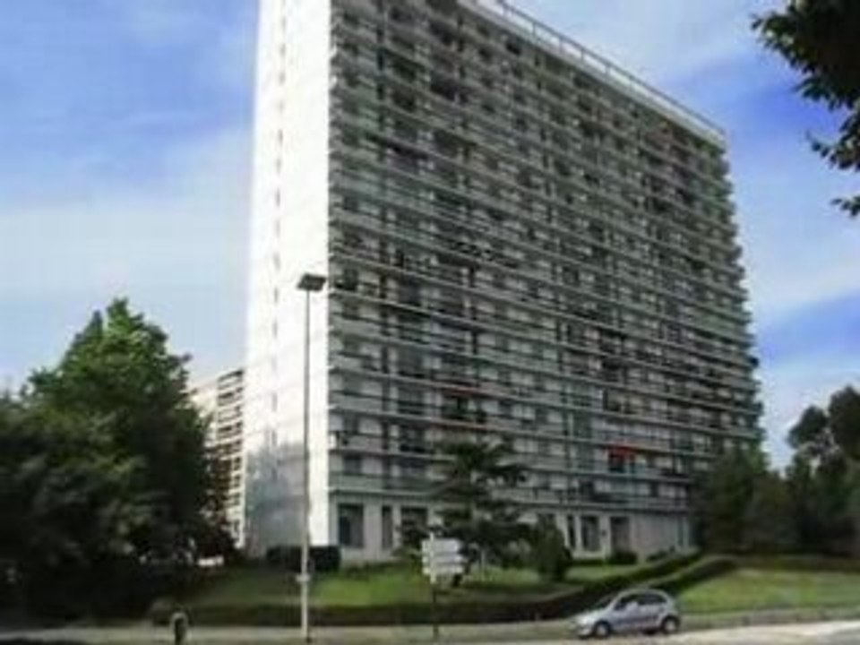 Nantes : grand immeuble bd Georges Mandel
