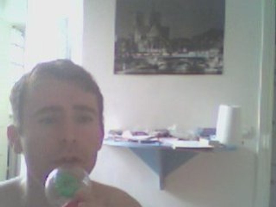 Wiwi égratigne "Sois érotique"