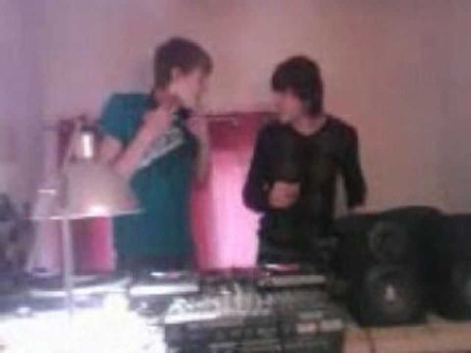 Dj Camel's