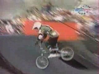 B3 New York BMX street Dennis Mc Coy run 1