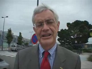 Interview de Jean-Louis Bianco avec le Dalaï Lama