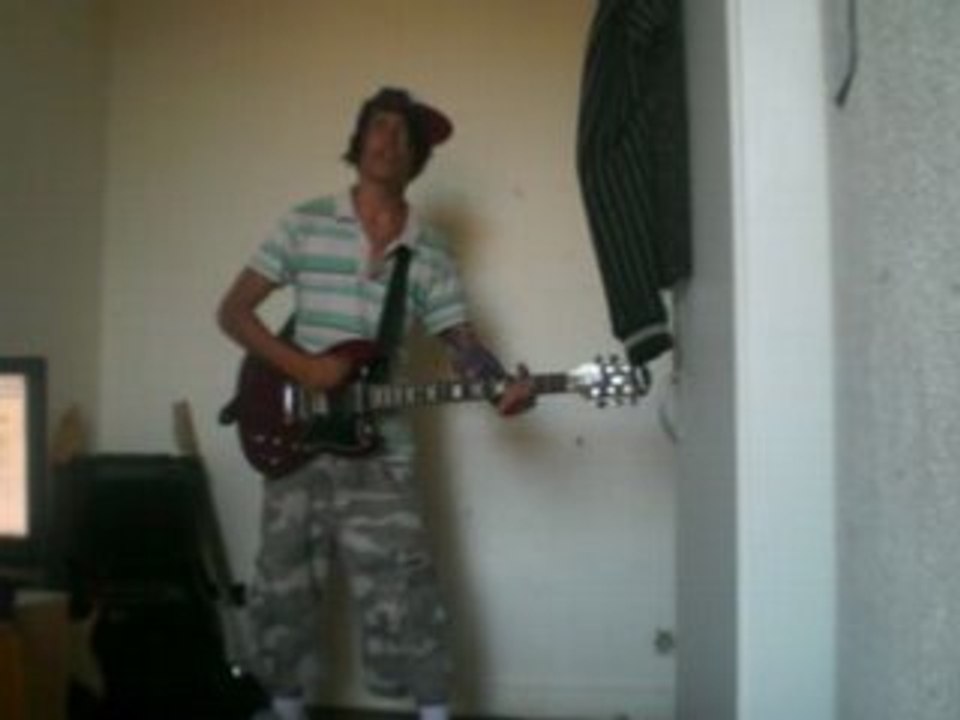 Cover alone blink 182