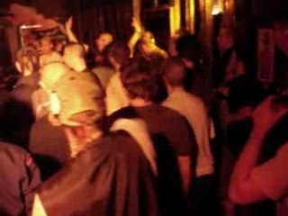 Attentat Sonore "Boots & Braces" fermeture Ile aux trésors