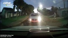 Câmera veicular flagra acidente no Bairro Brasília