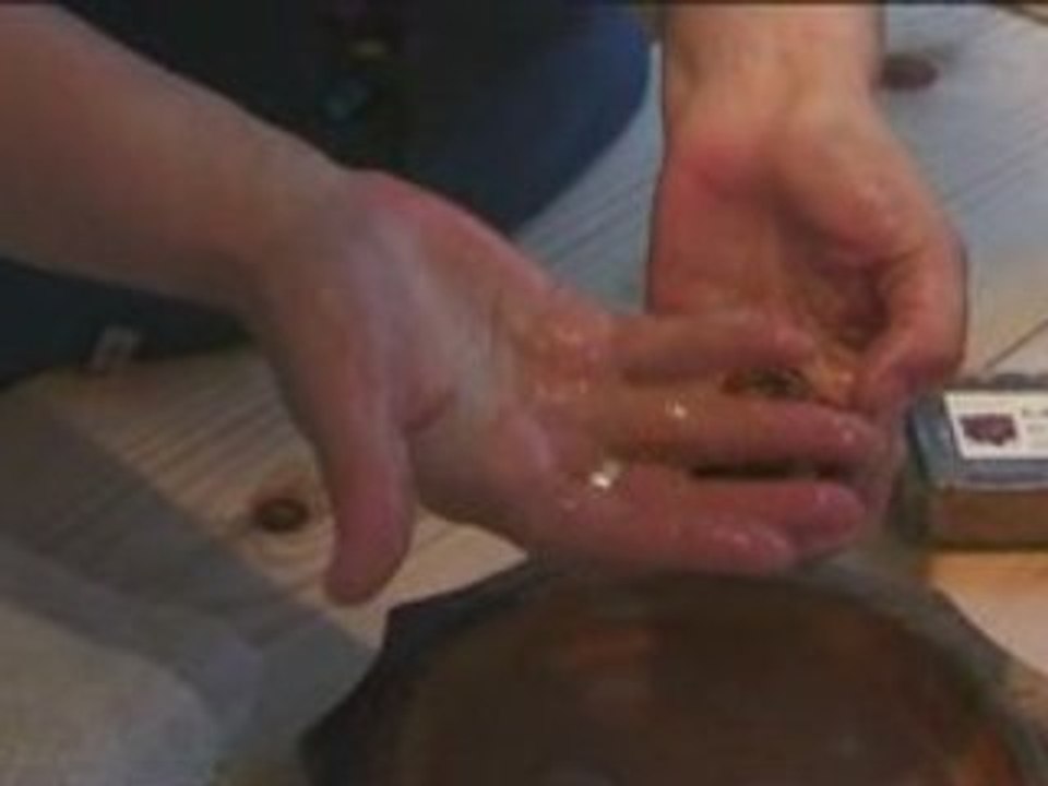 EcoShop_Spot3_BlackSoap