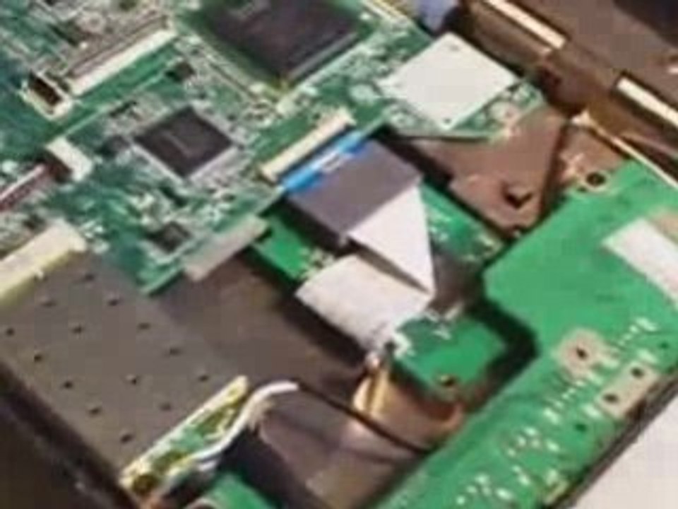 Acer Aspire One öffnen Teil 2