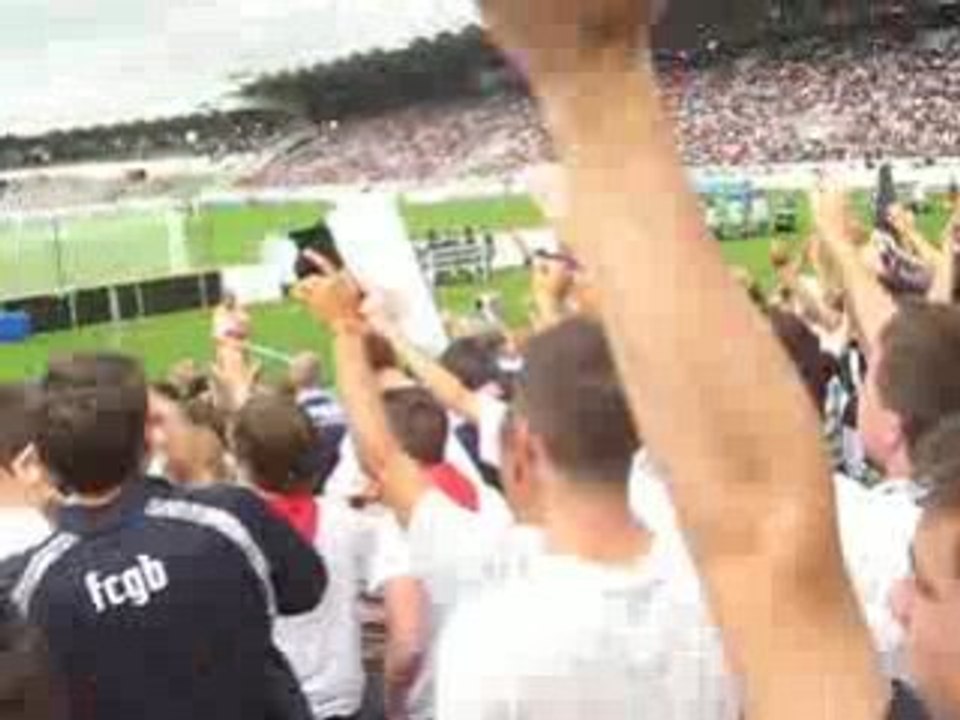BORDEAUX / LYON 08 ( A KEL JOI D'ETRE UN ULTRAS !!!! )