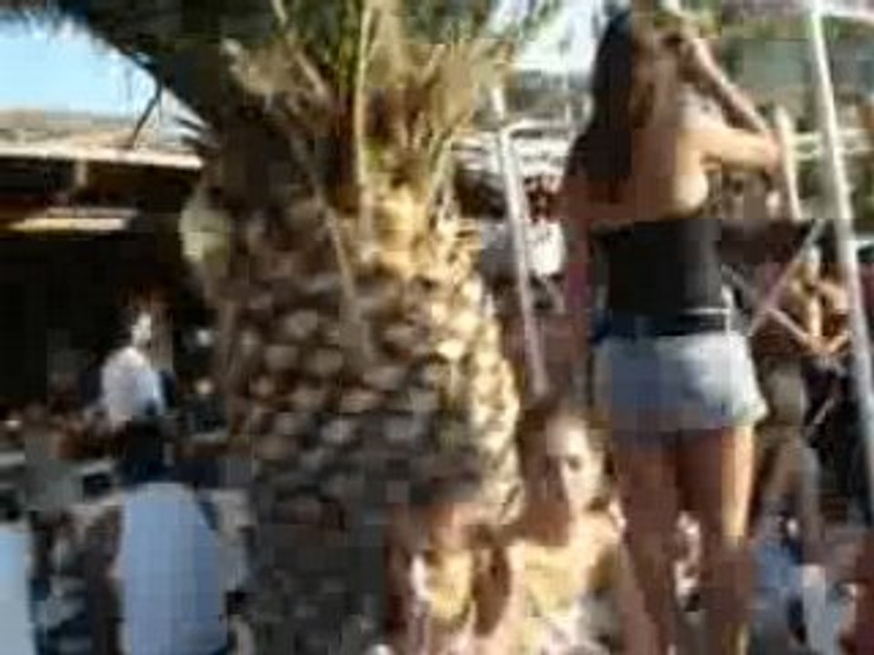 Camping Far Out-Ios (Grèce)