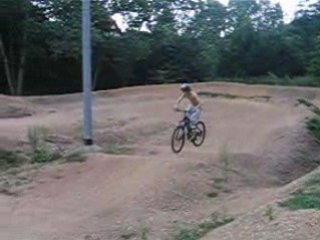 Fouillouse bi-cross en vtt