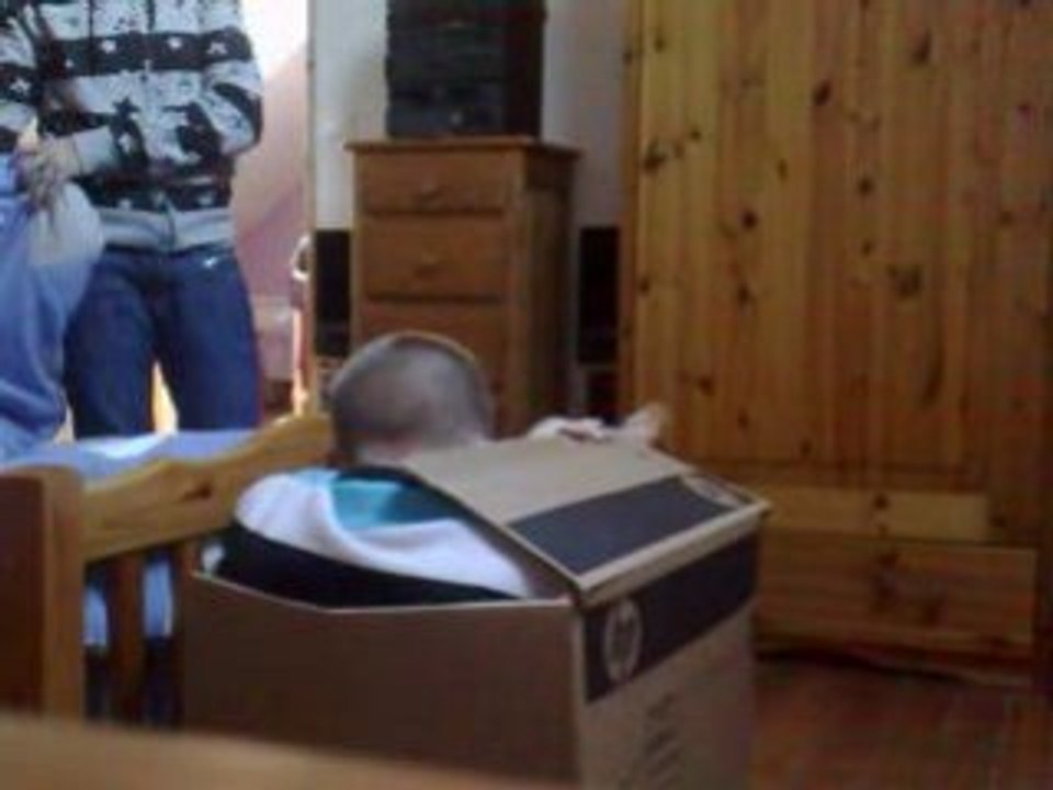 Moi qui fait peur a ma mère , planqué dans le carton