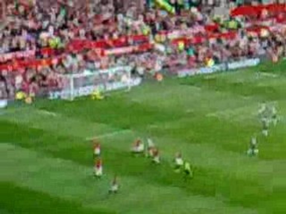 Celebrating Fletcher's goal 17.8.08