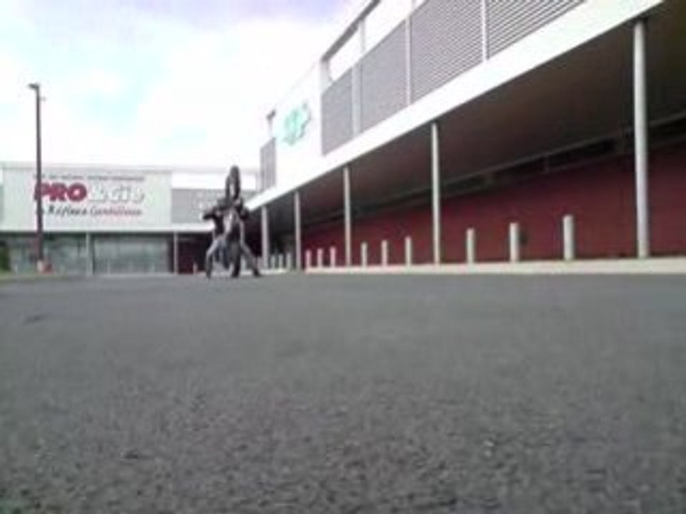 Frottage de ptit cul de Xlimit ^^