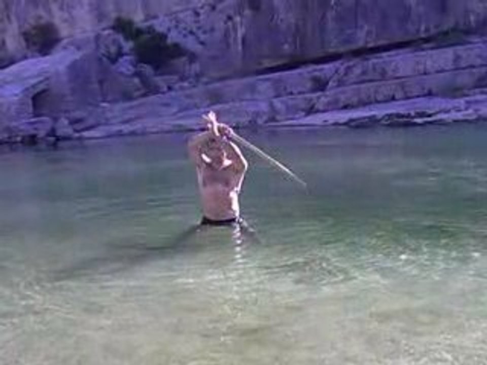CLIP0008