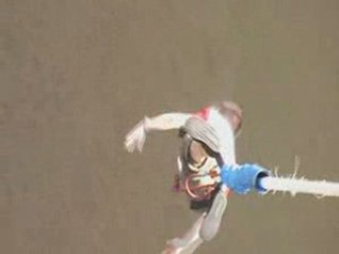 Saut élastique aymeric à l'Isle Jourdain