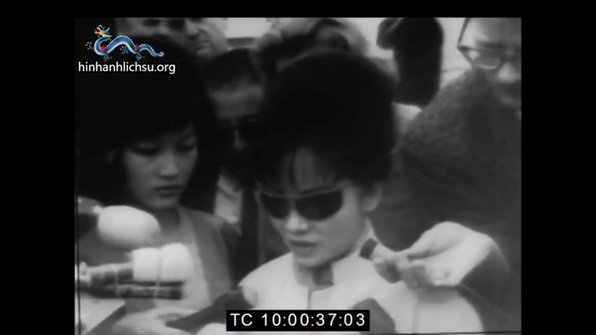 Madame Nhu leaves USA interview - 30 PIECES OF SILVER SPEECH 1963 Airport