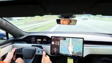 Eclatement d'un pneu de tesla à plus de 250kmh