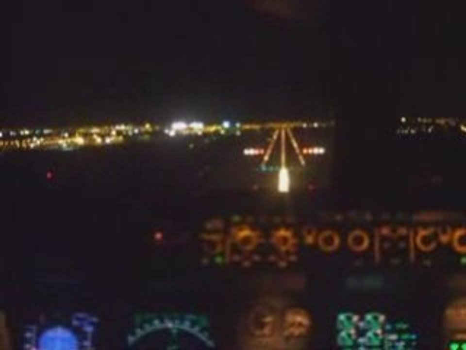 A32O ATTERRISSAGE