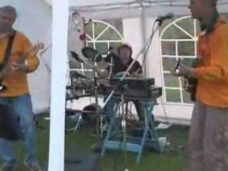 "She Runs Away" (Live) - Park Road Infants