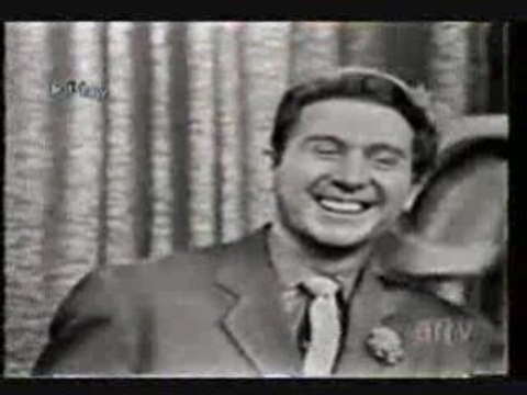 Trenet - Dans les rues à Quebec