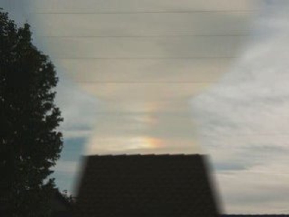 lumieres de couleurs dans le ciel en dordogne