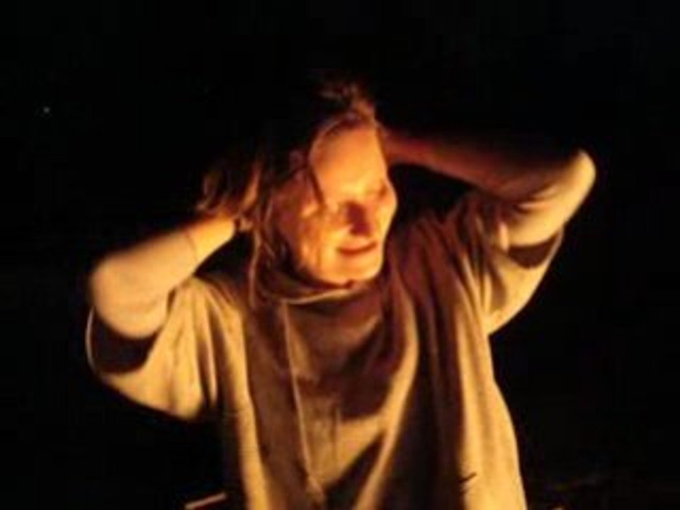MOV01810