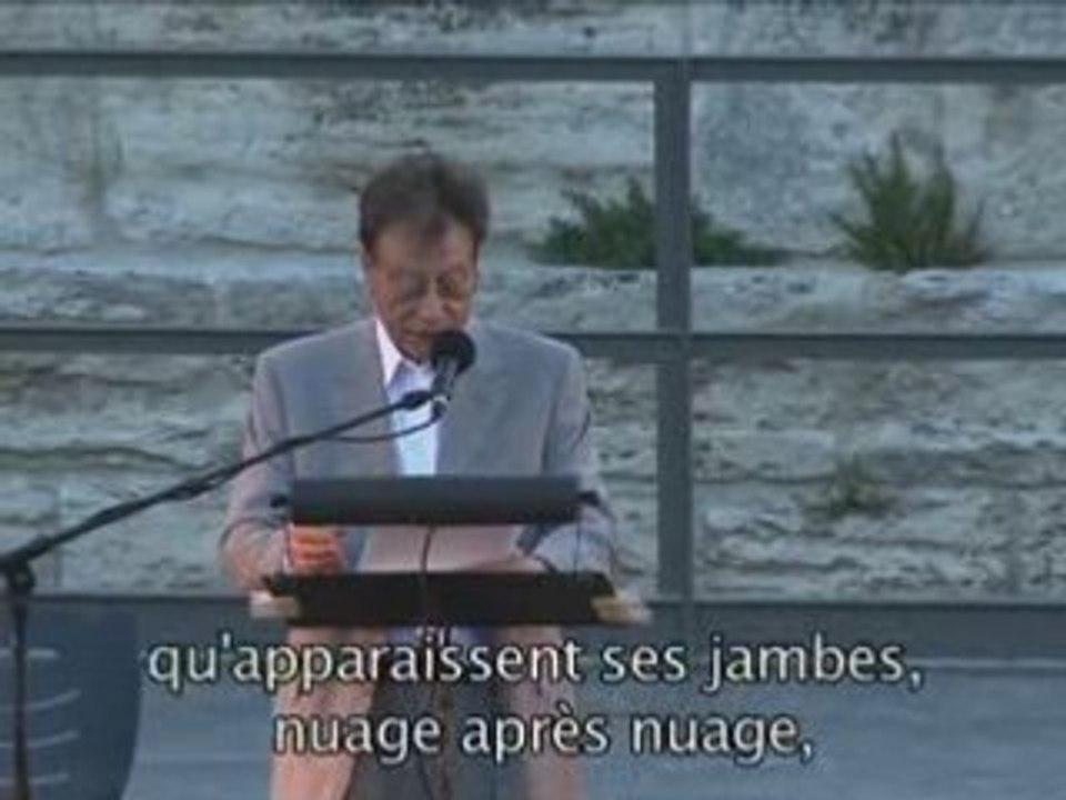 Mahmoud Darwish:  le lit de l'étrangère ( Arles Jui 08)