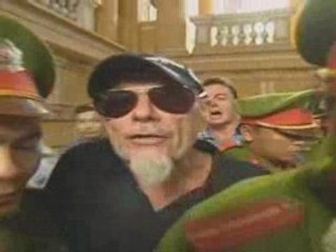 Gary Glitter released from jail in Vietnam
