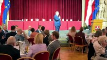 Wien   Goldenes Ehrenzeichen für Luise Däger-Gregori