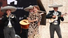 Majo Aguilar celebra su primer auditorio nacional