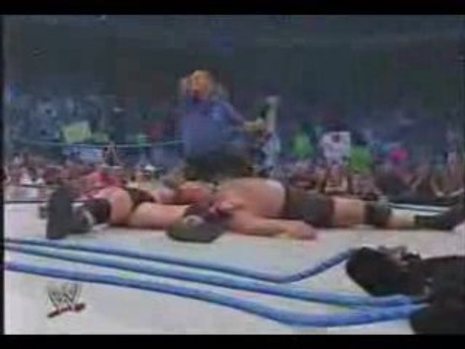 Brock Lesnar Vs The Big Show Ring détruit