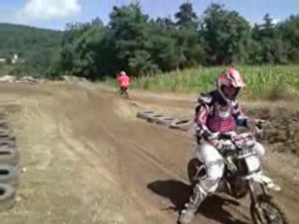 Session pit bike st victor Kevin Morgan Antoine.