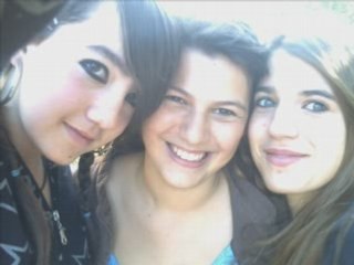 Vous plus que de simple amies