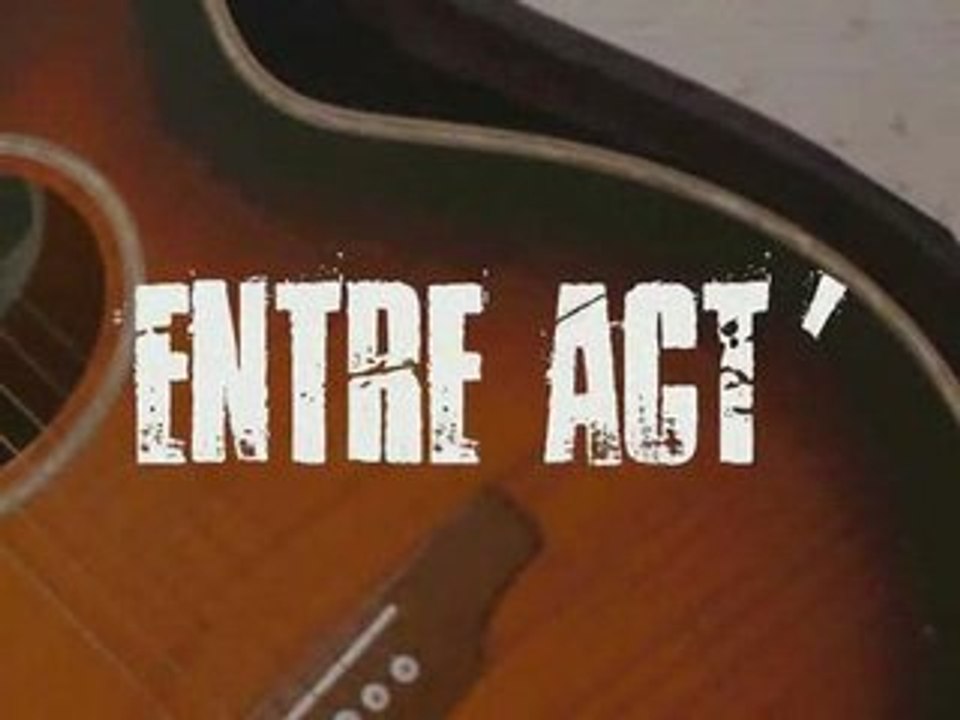 Entre Act' : Medi and the Medicine Show