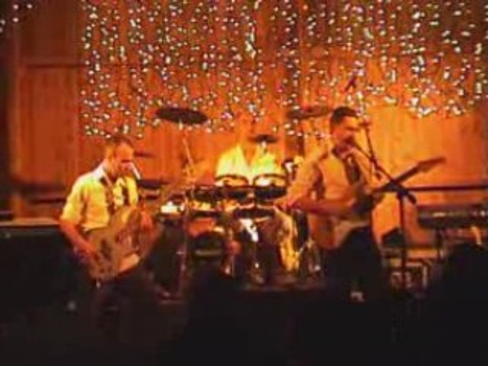 4/5 Muse - Plug in baby