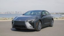 2026 Lexus ES 350E Luxury Executive in Sonic Gray Design preview