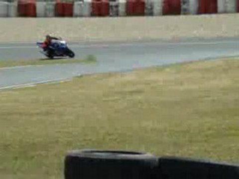 Circuit carole mamat 600 gsxr 2005 1er partie 04/08/08