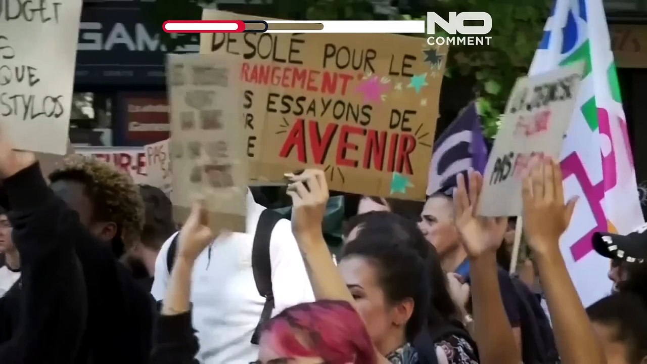 Tränengas und Feuerwerk: Schülerproteste in Paris eskalieren