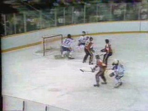 NHL Hockey - Wayne Gretzky 50 Goals In 39 Games