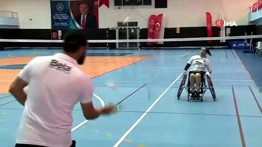 Çocuk felci geçirip engelli kaldı, badmintona başlayıp dünya üçüncüsü oldu | Ajansspor | IHA