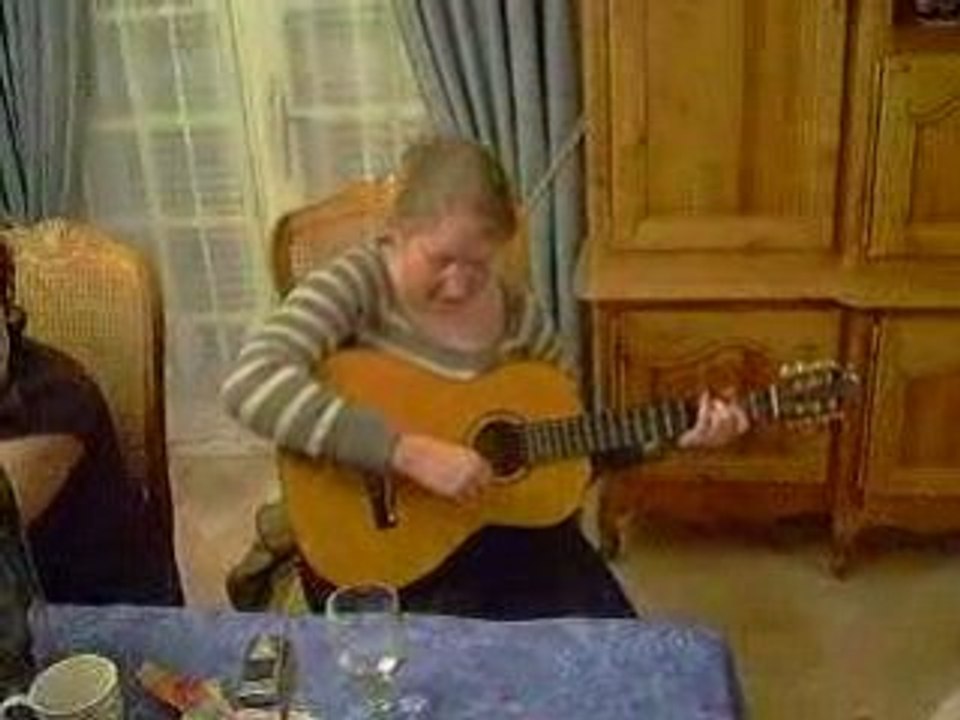 Cornus à la guitare