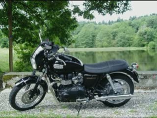 Balade en triumph Bonneville autour de Cervières