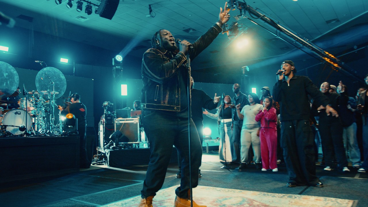 Roosevelt Stewart - Standing On A Hallelujah (Live) - video Dailymotion