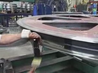 Fabrication des poulies chez Poma