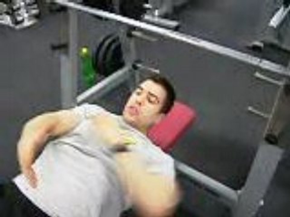 www.TheAlphaBody.com Flat Barbell Bench Press