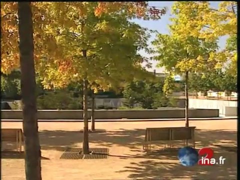 Les jardins de Paris : Parc André Citroën - Archive vidéo INA