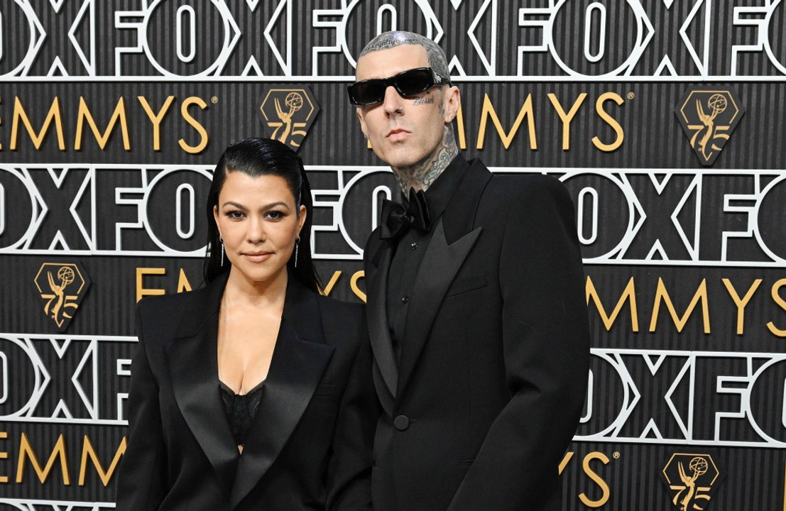 Travis Barker reveals 'crazy' text message which changed Kourtney ...