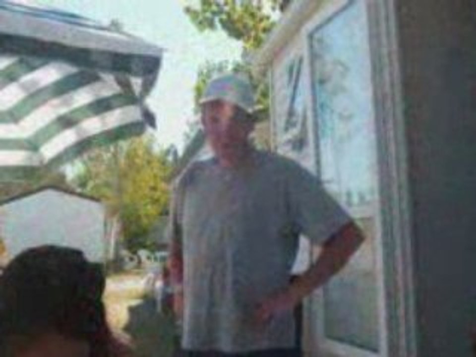 La famille en vacance by Auréliien