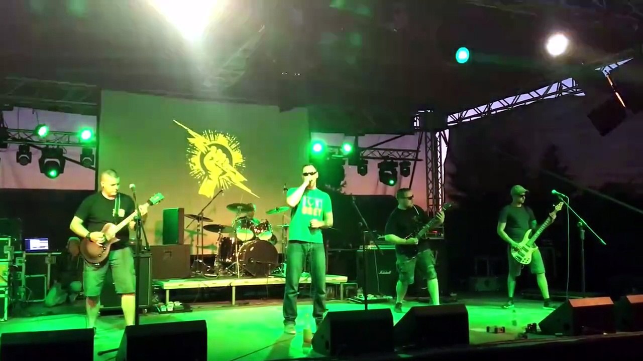 Übermensch - weine nicht um mich (live 2016)