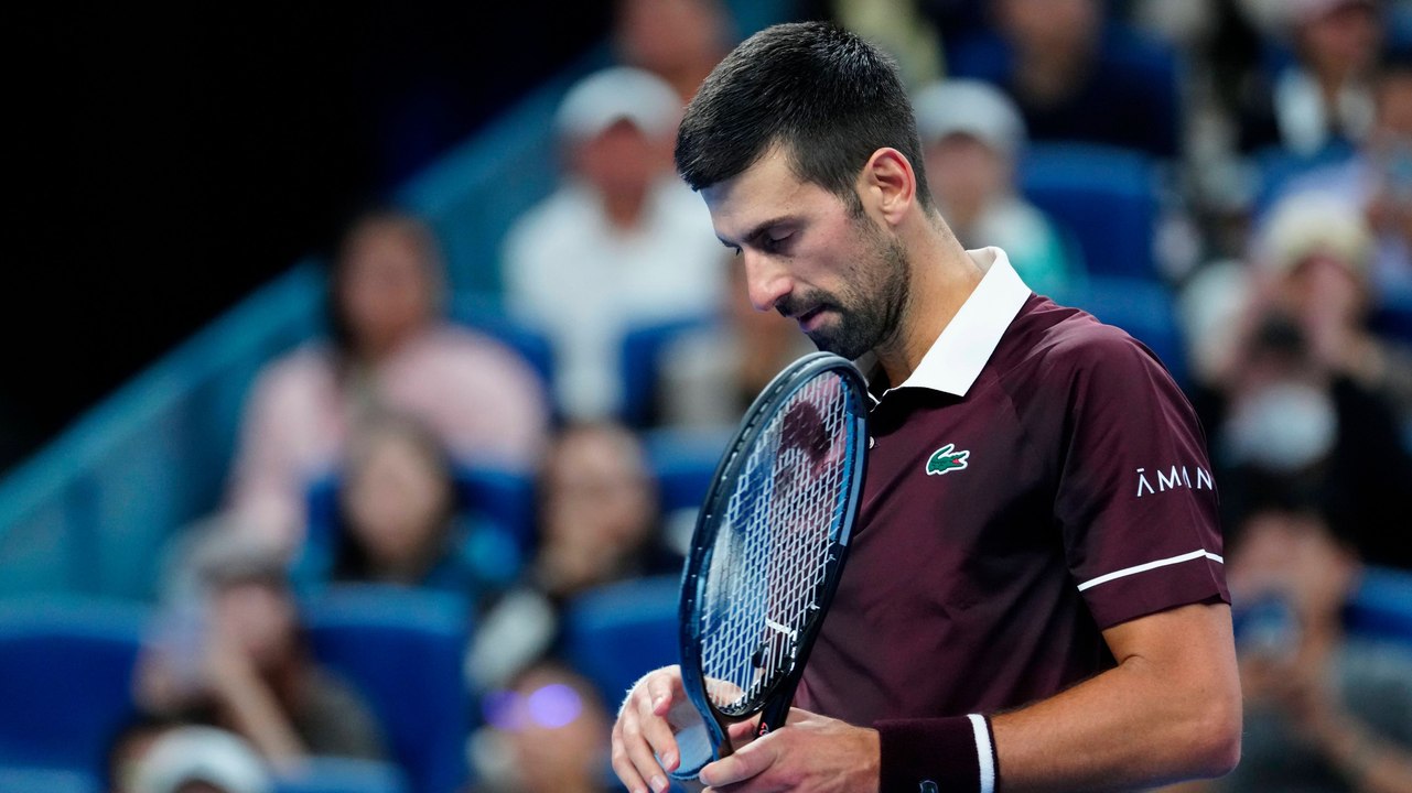 Ass zum Sieg: Hurkacz kegelt Djokovic in Shanghai früh raus