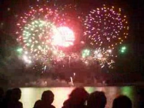 Feu d'Artifices 14 Juillet 2005 La Rochelle (5/6)